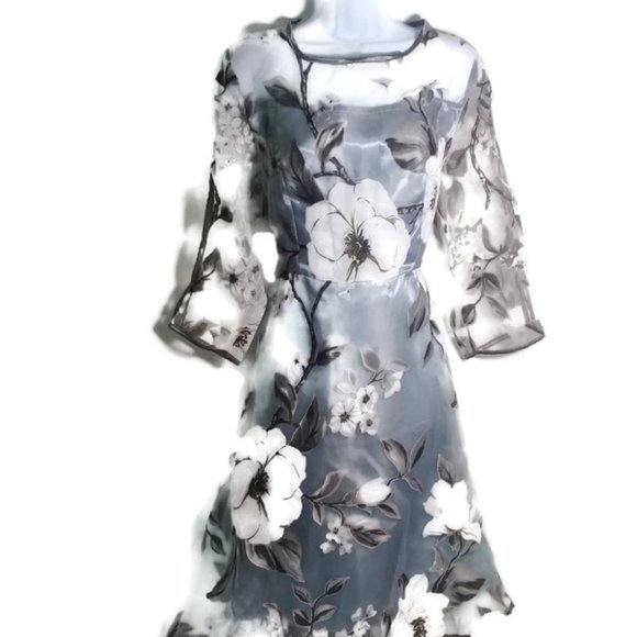 New! Grey scale floral dress XL - Picture 1 of 6